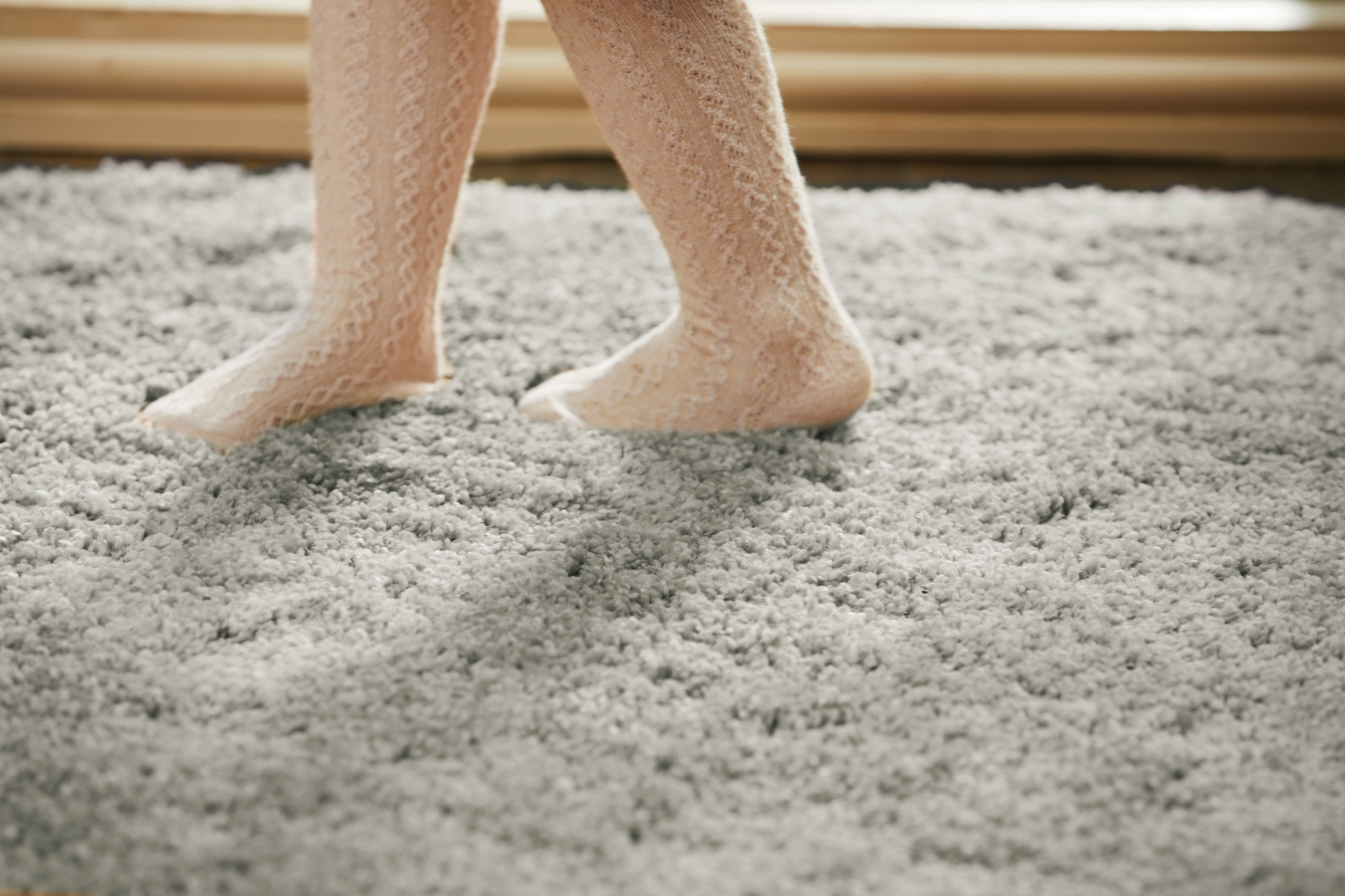 Plain Shaggy Stain Resistant Washable Circle Rug - 100cm - Grey
