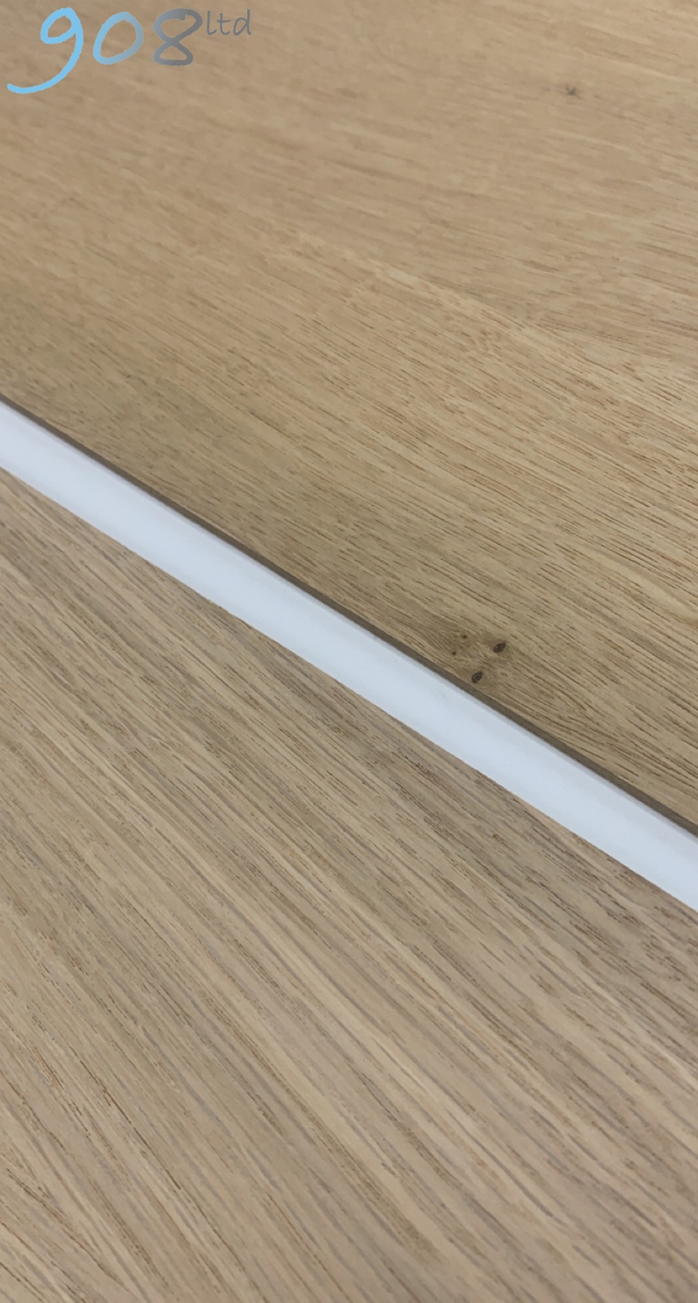 Oak Veneer MDF  - 610x400x4mm