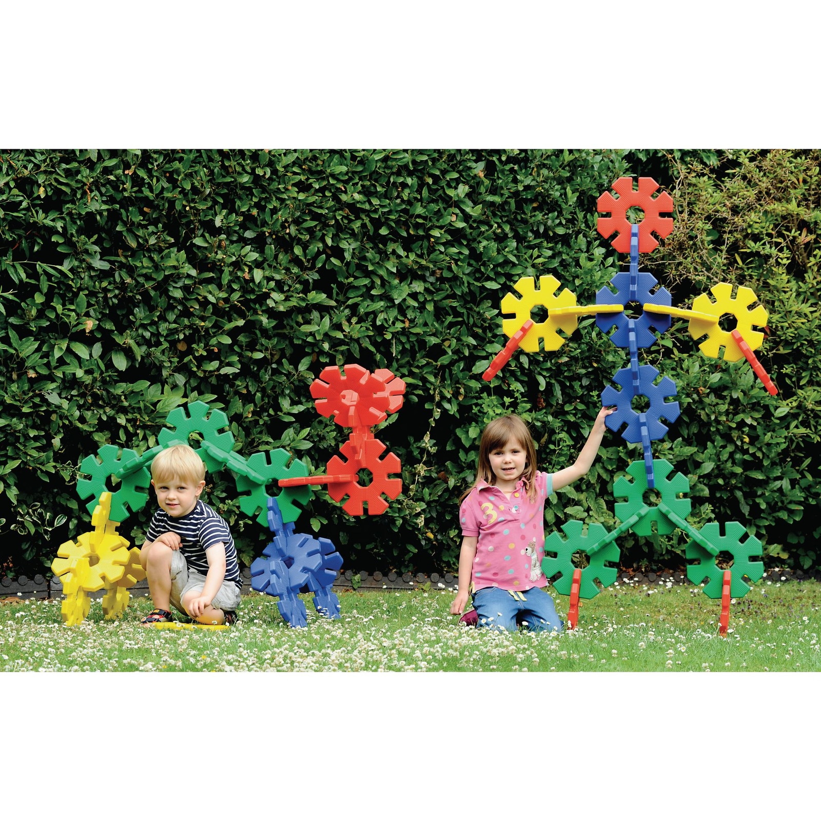 Giant Octoplay - Assorted - Each piece measures 24cm across - Pack of 20