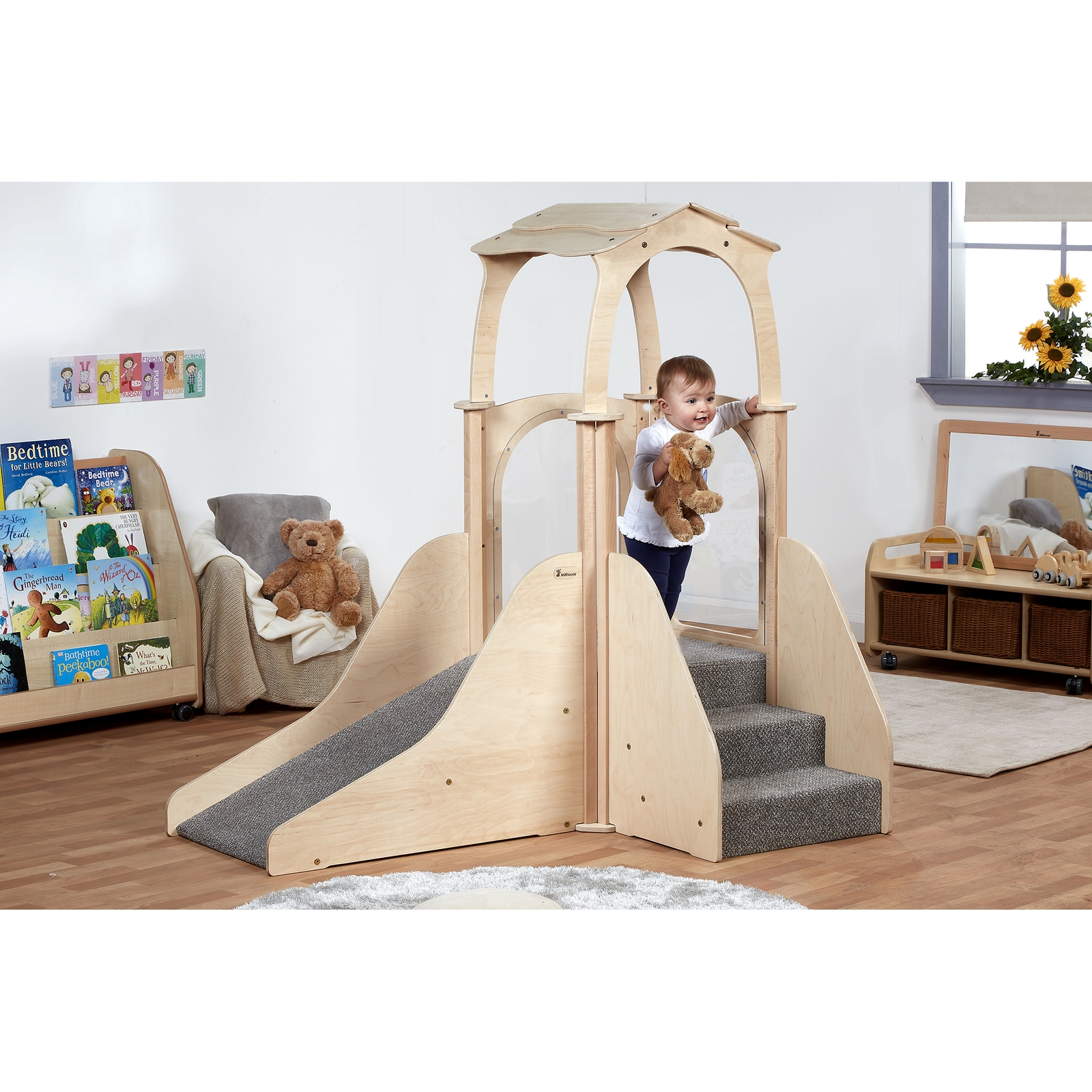 Millhouse First Steps Kinder Gym With Roof