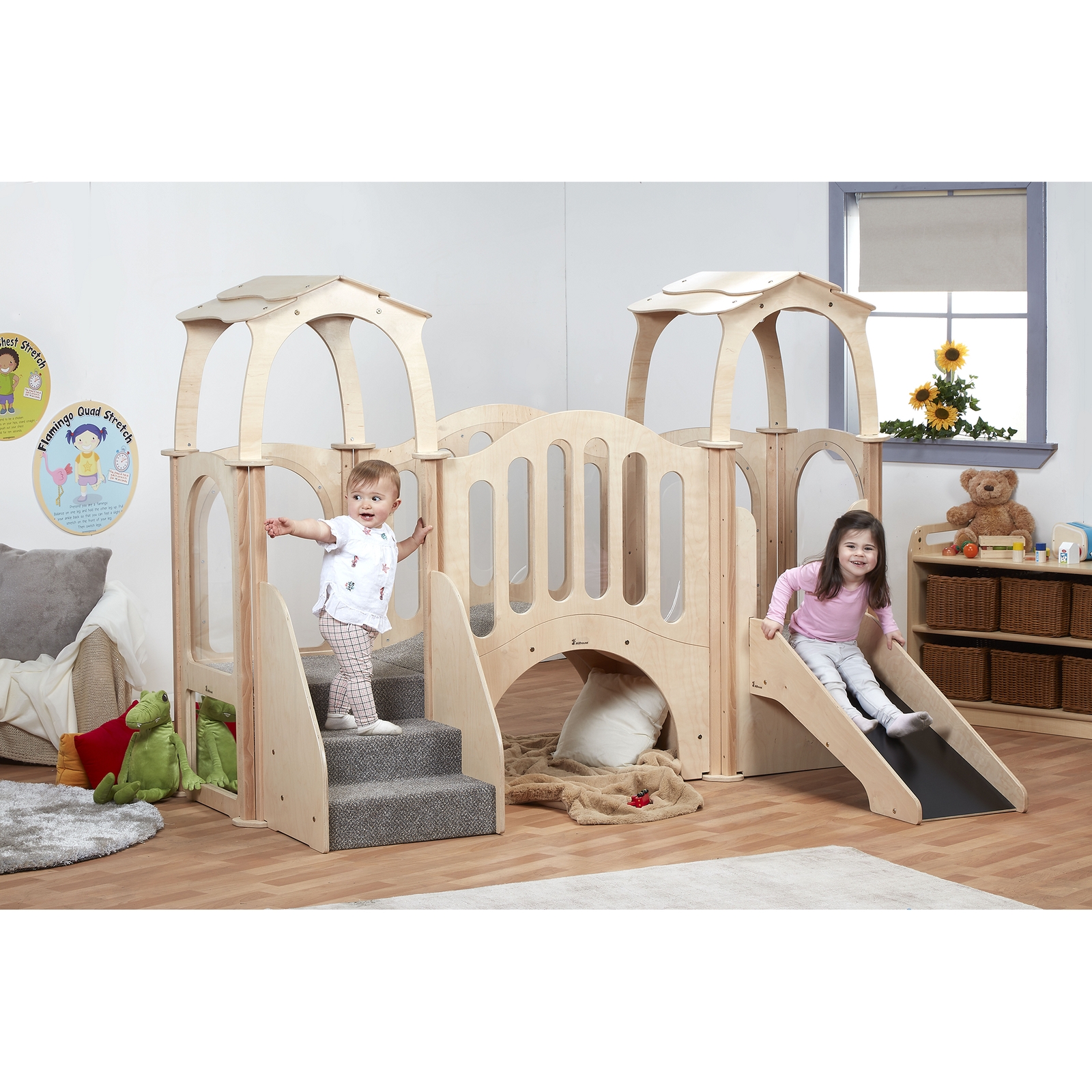 Millhouse Hide N Slide Kinder Gym with Roof