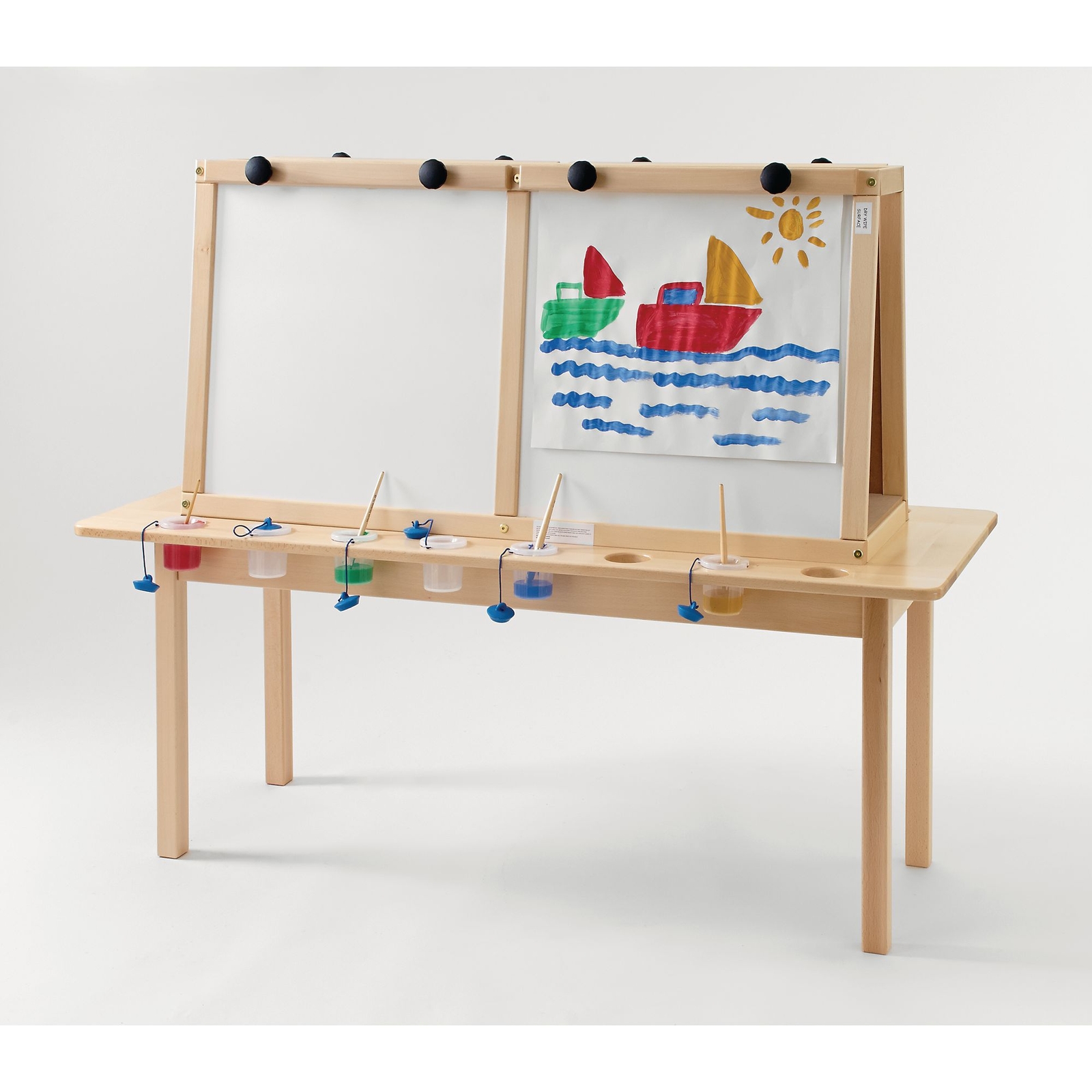 GALT 4 Person Easel