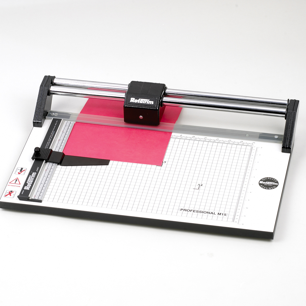 ROTATRIMPROFESSIONALROTARYCUTTERS_B350B RotaTrim Professional