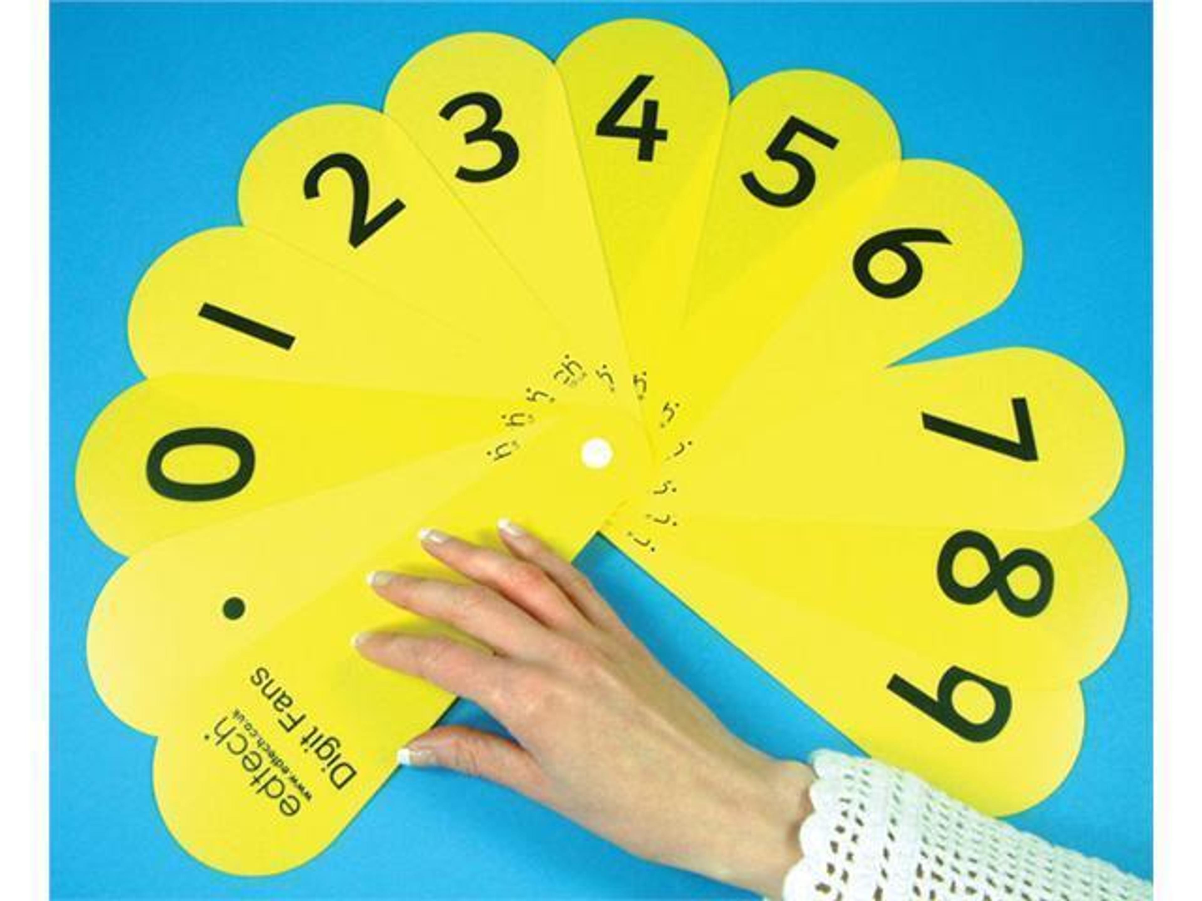 Children Using Number Fans Teacher Number Fan - Pack of 2 | DRYMT0022 | Findel Dryad